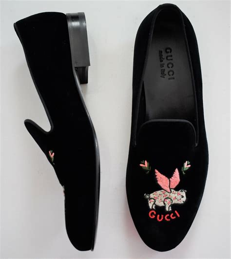 gucci flying pig